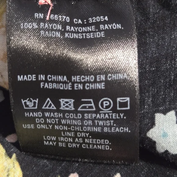 Maeve Floral Black Wildlife Rayon Blouse Size 8 - Picture 9 of 11